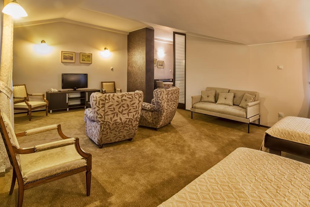 Konak Vukasinovic Beograd Phòng bức ảnh