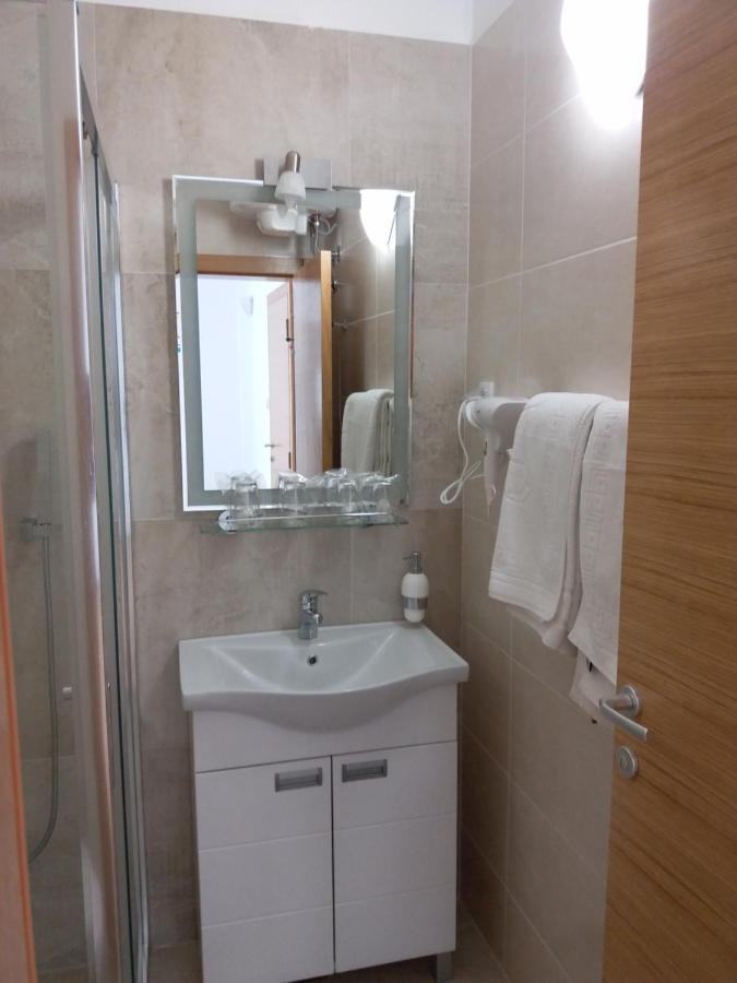 Konak Vukasinovic Hotel Beograd Ngoại thất bức ảnh